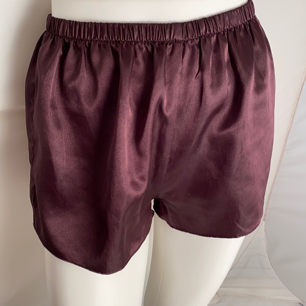 Triumph Emotion plum satin panty shorts